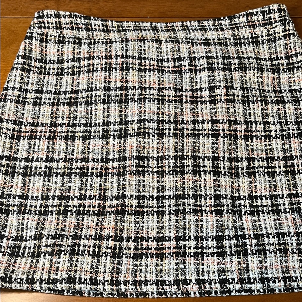 NWT LOFT Tweed Mini Skirt - Black, White size 12 Petite 12P